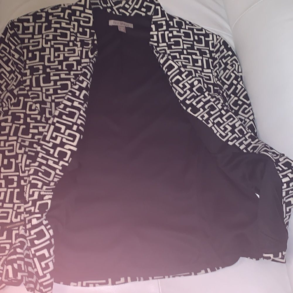 Rox & Ali Geometric Print White Black Blazer Size 1X - Picture 9 of 9